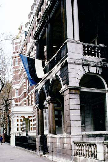 Saatkonnahoone Londonis Queen’s Gate 167, kus Eesti saatkond asus aastatel 1920–1989