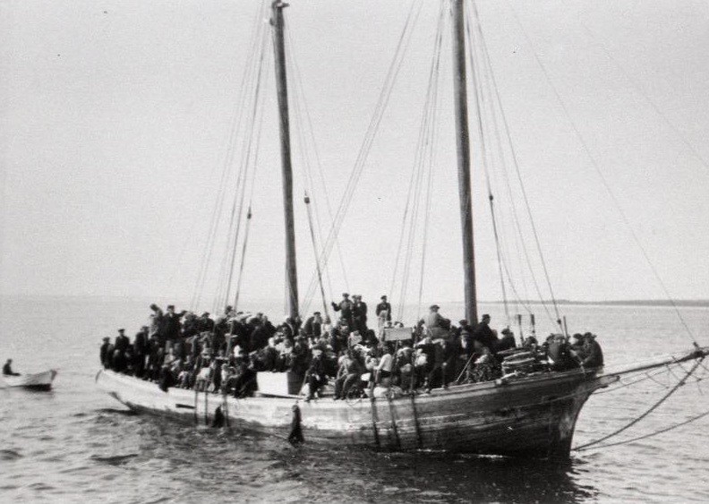 efa.661.10.11405.jpg
