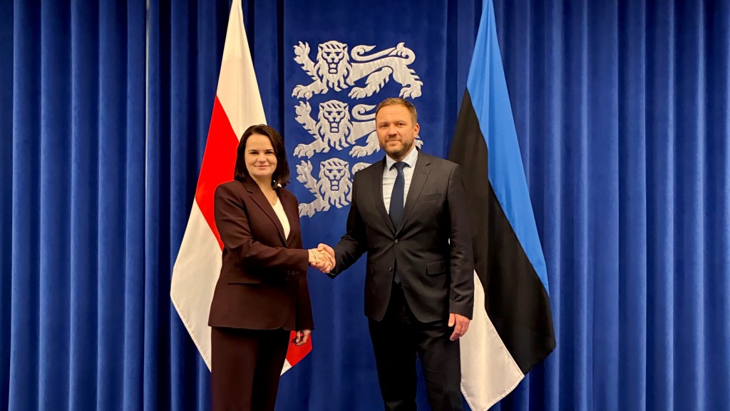 Estonian Foreign Minister Margus Tsahkna and Leader of the Belarusian democratic forces Sviatlana Tsikhanouskaya in Tallinn on 30 October 2026